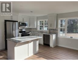 1714 Torbay Road thumbnail 35