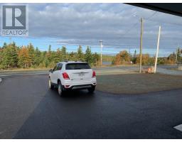 1714 Torbay Road thumbnail 6
