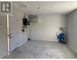 1714 Torbay Road thumbnail 8