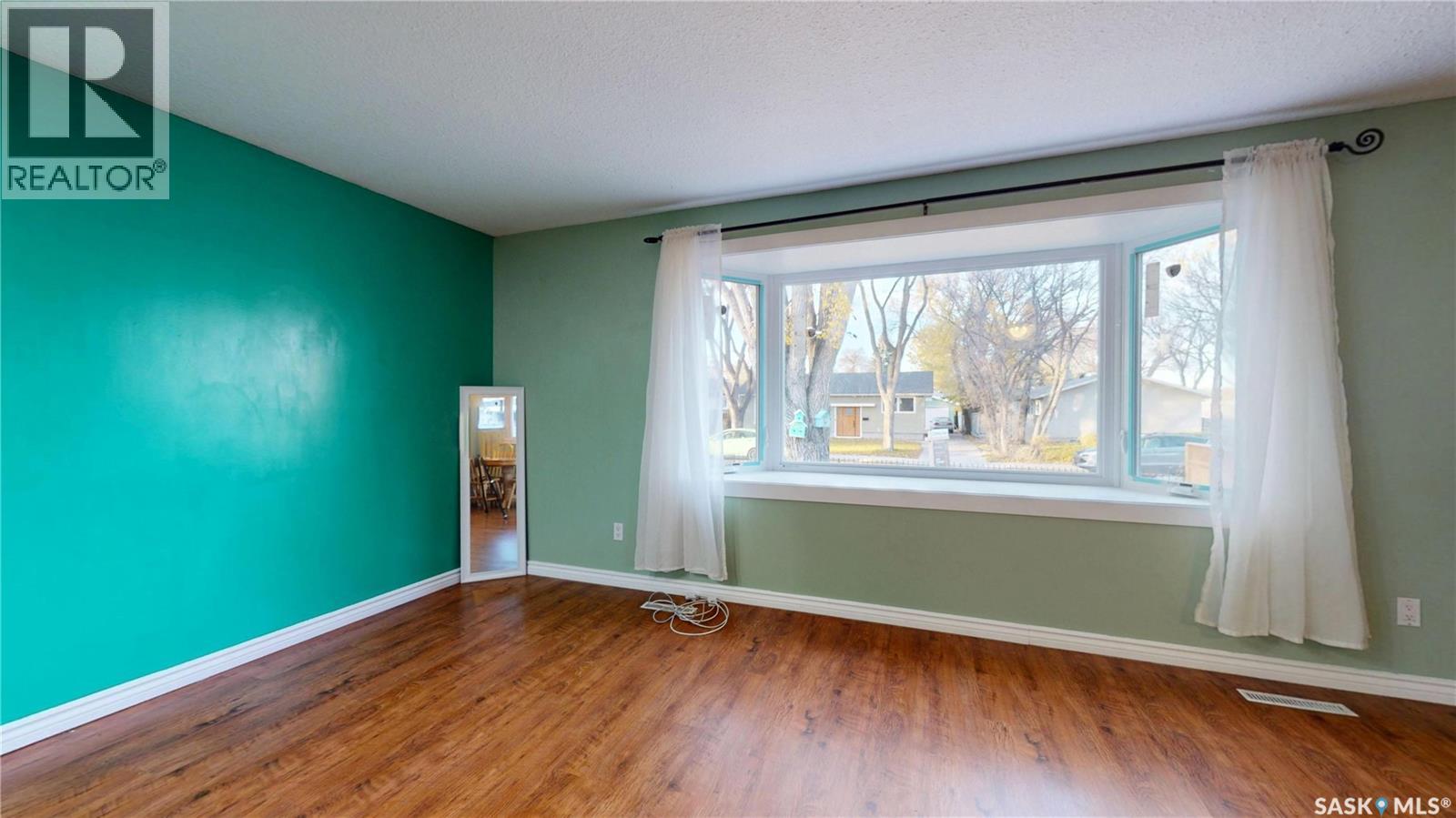 79 CAMERON CRESCENT, Regina — photo 6