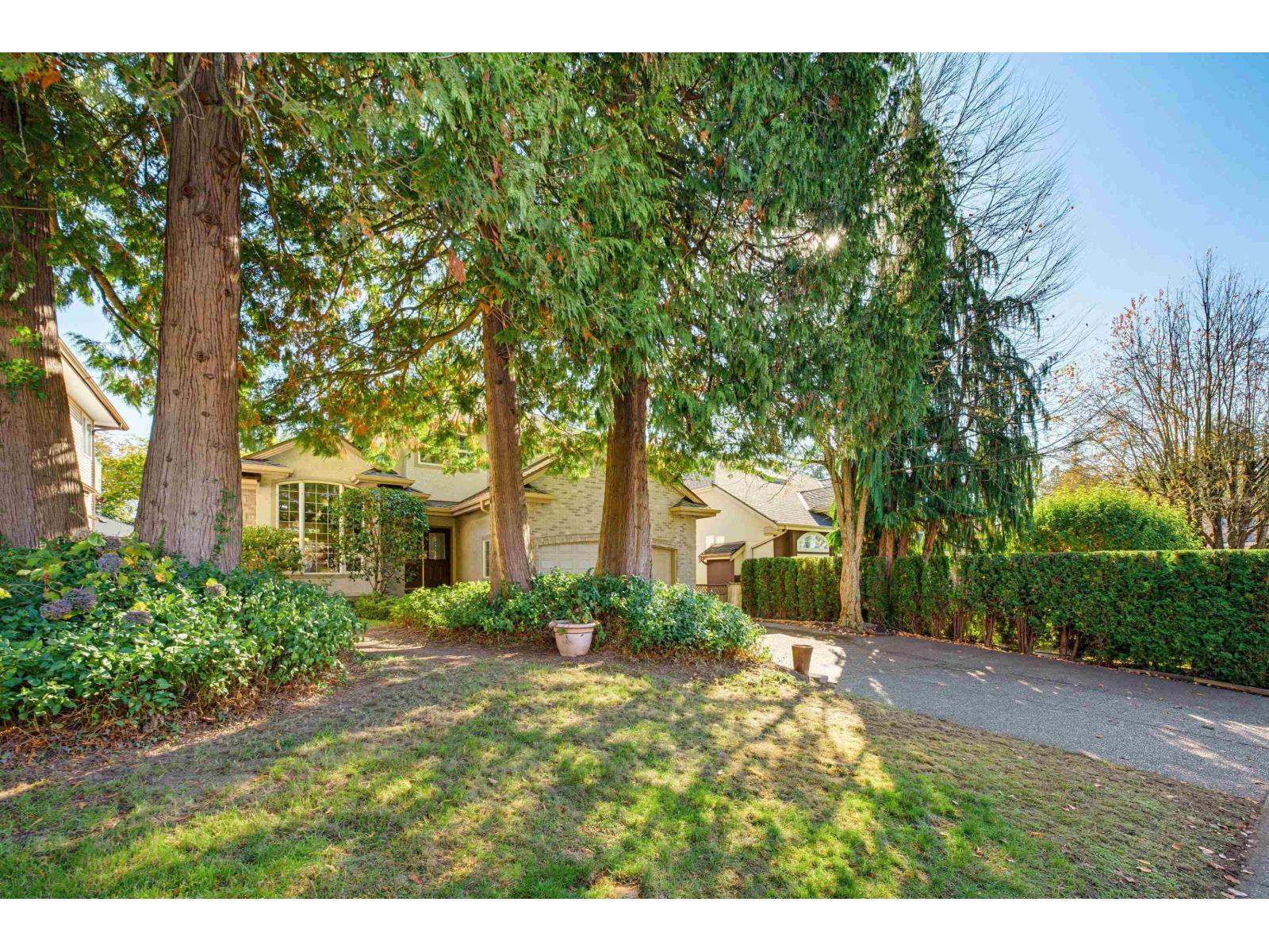 5786 169 Street, Surrey — photo 2