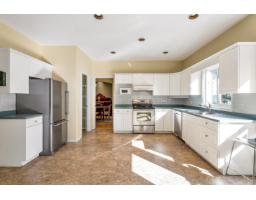 5786 169 Street, Surrey, BC V3S8P2 Photo 8