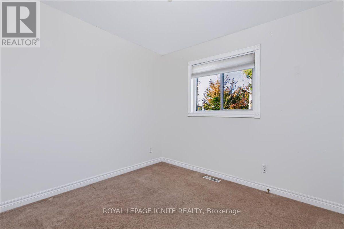 542 Grove Street, Barrie photo 10