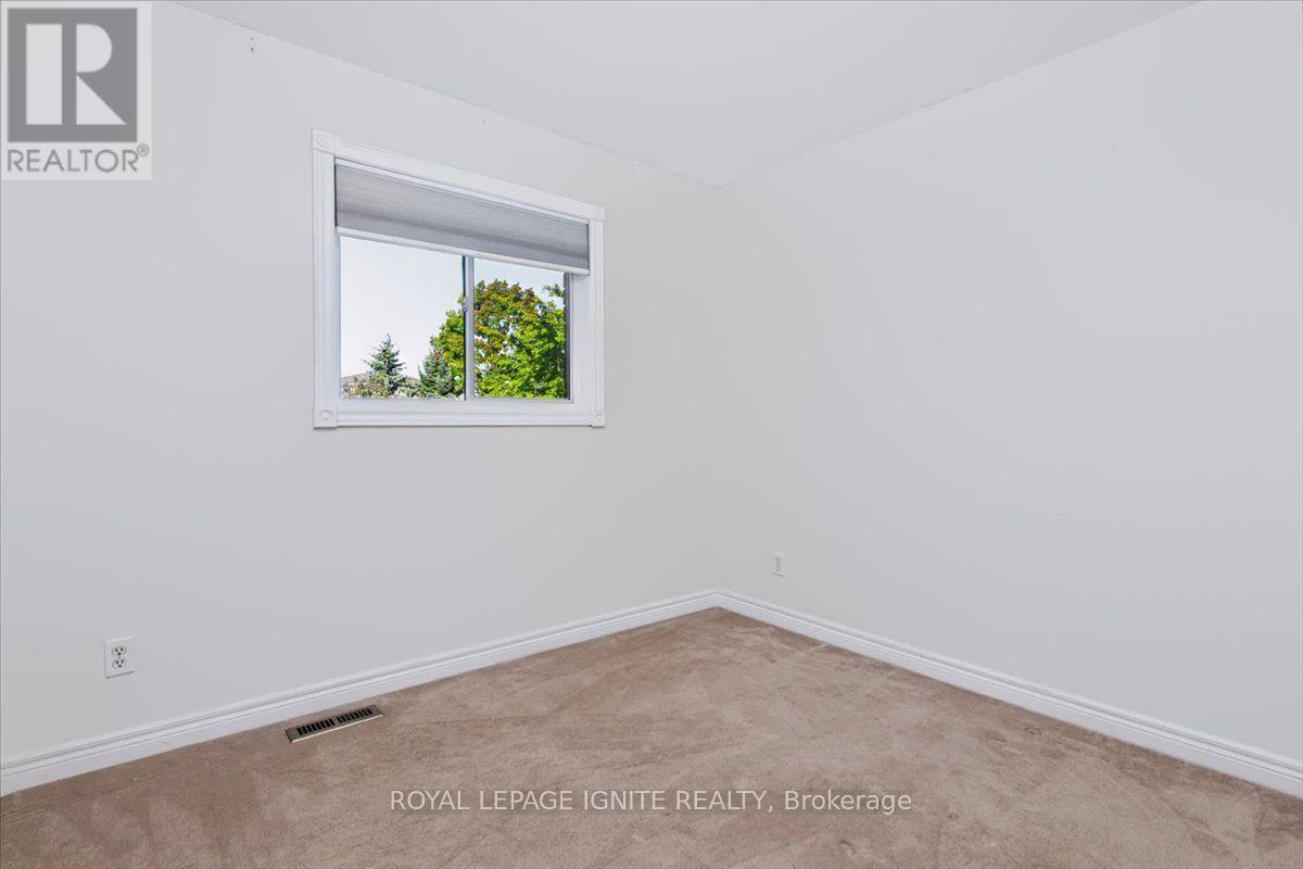 542 Grove Street, Barrie photo 9
