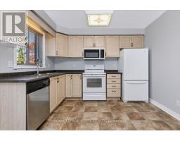 Primary Bedroom - 542 Grove Street, Barrie, ON L4M5Y2 Photo 6