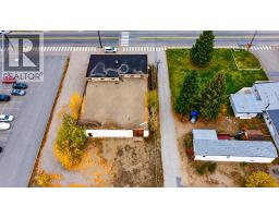 3192 Highway Drive, Trail, BC V1R4L2 Photo 6