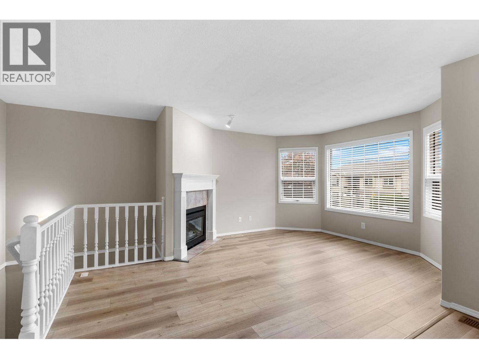 142 Applebrooke Crescent, Kelowna