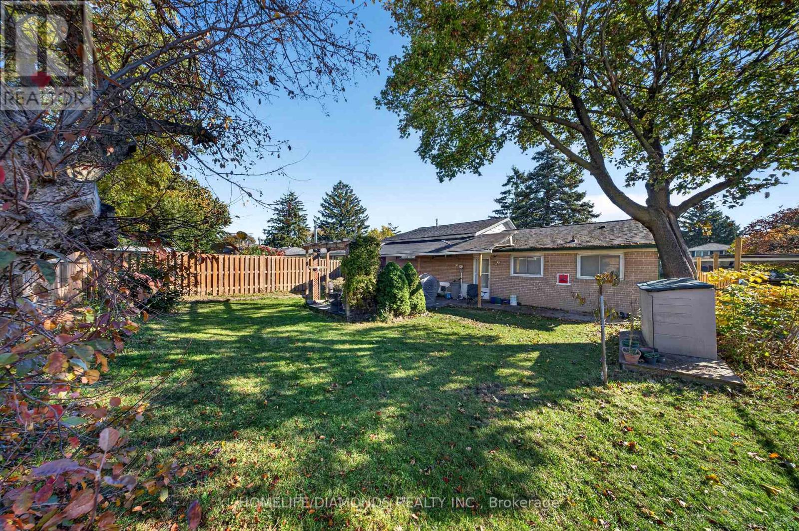 240 BARTLEY BULL Parkway, Brampton, ON photo 17