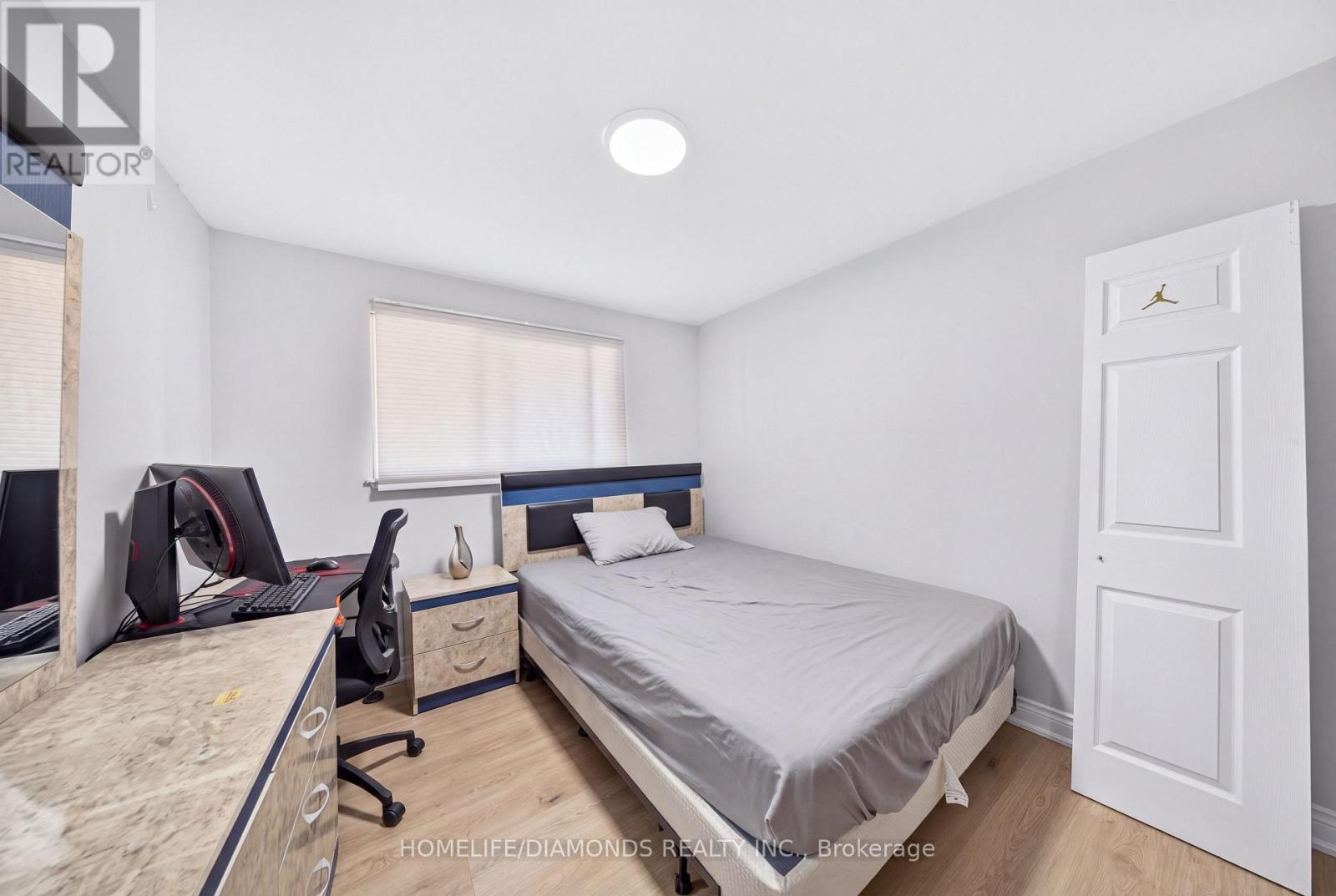 240 BARTLEY BULL Parkway, Brampton, ON photo 9
