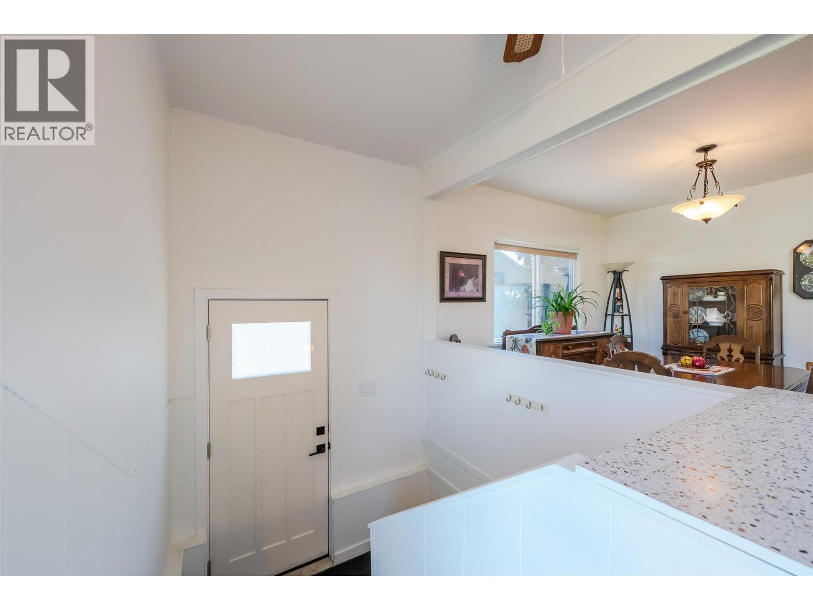 215 Windsor Avenue, Penticton