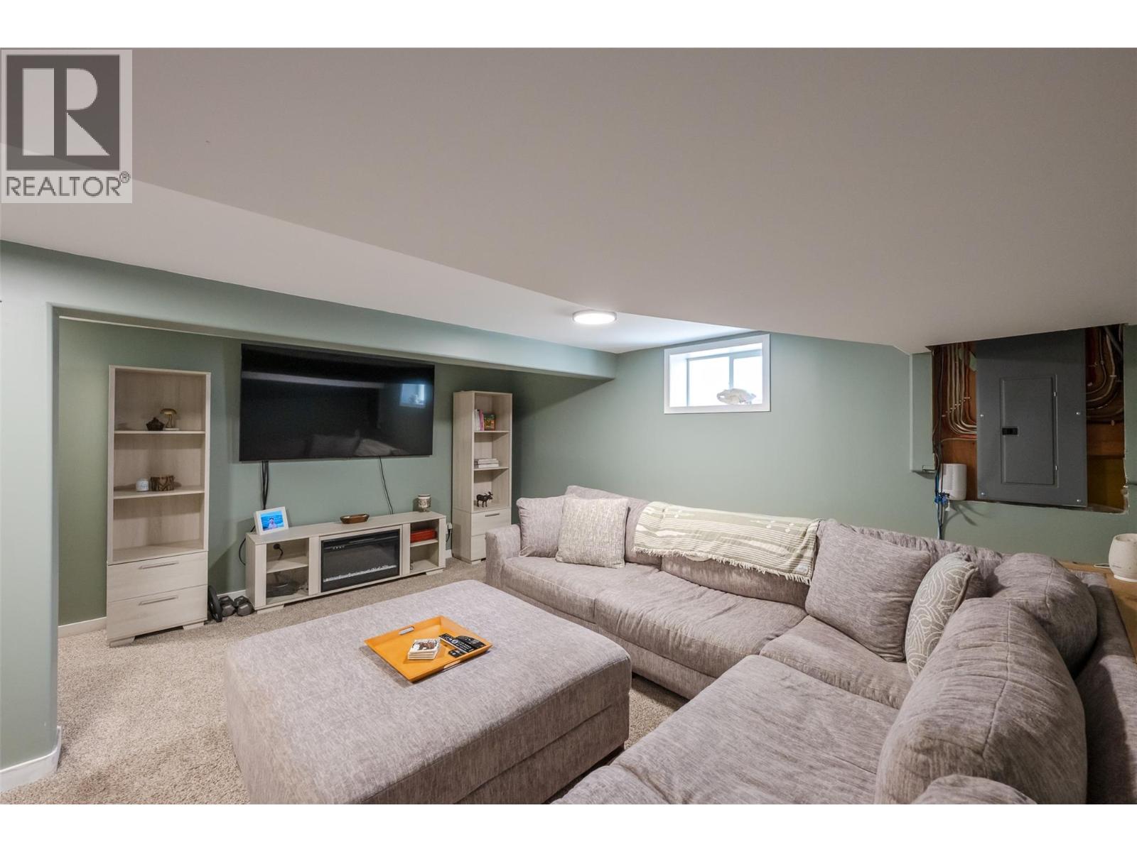 215 Windsor Avenue, Penticton
