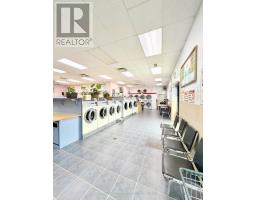 306 Kerr Street, Oakville, ON L6K3B5 Photo 6