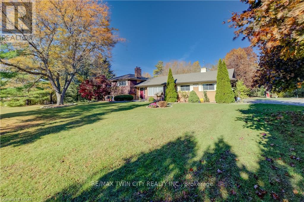 499 EAST RIVER Road, Brant, ON photo 11
