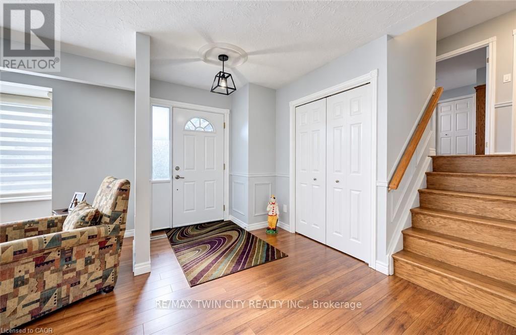 499 EAST RIVER Road, Brant, ON photo 12