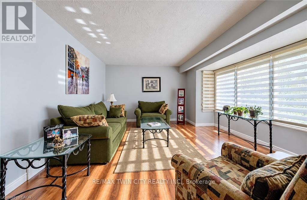 499 EAST RIVER Road, Brant, ON photo 13