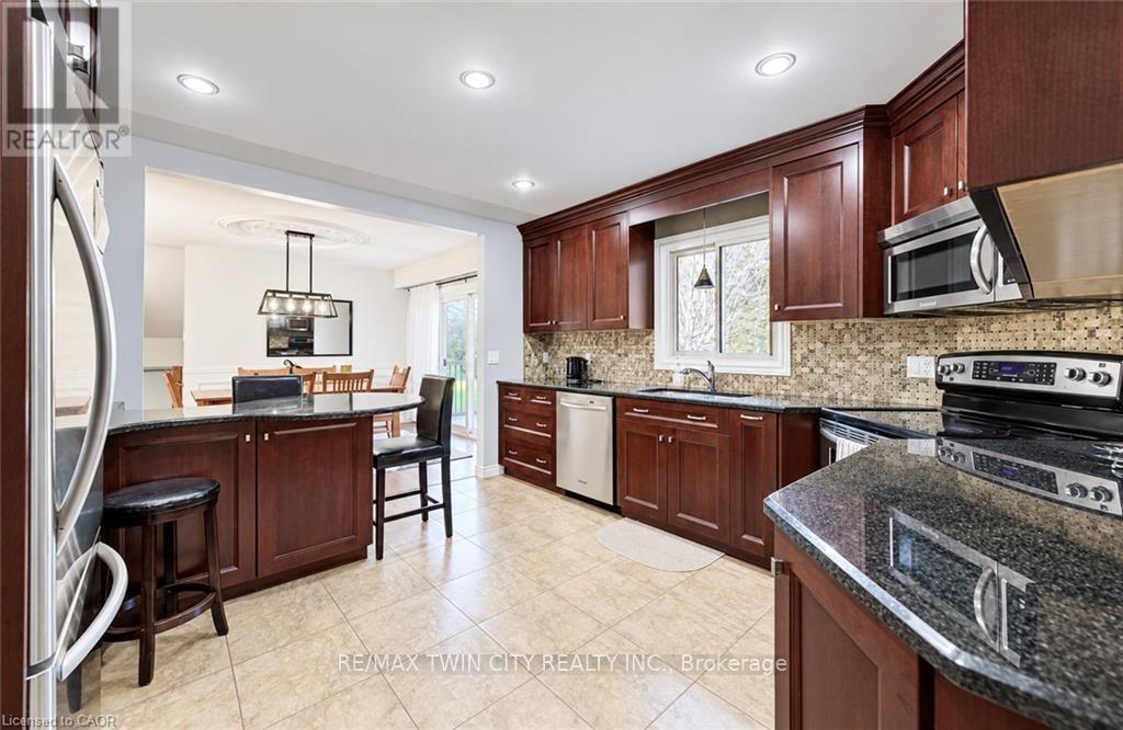 499 EAST RIVER Road, Brant, ON photo 20