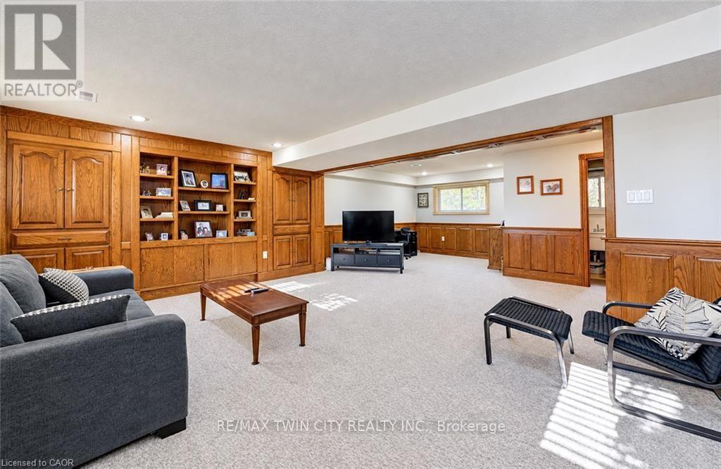 499 EAST RIVER Road, Brant, ON photo 33