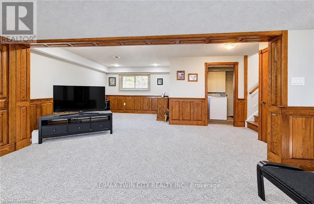 499 EAST RIVER Road, Brant, ON photo 34