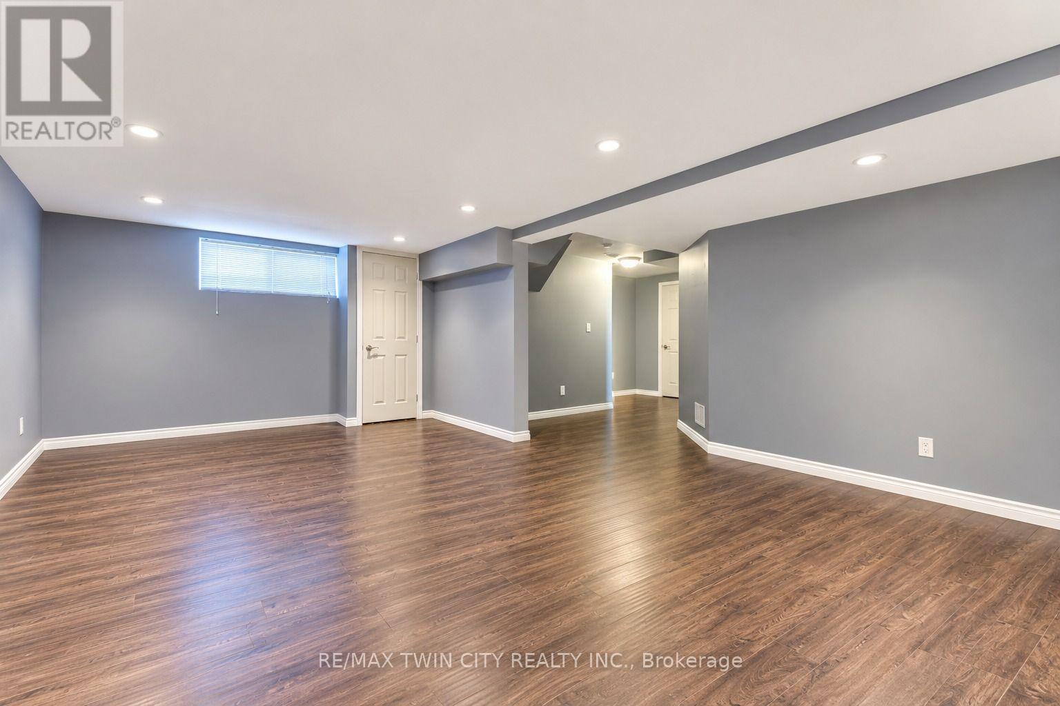 130 Cotton Grass Street, Kitchener, ON photo 32