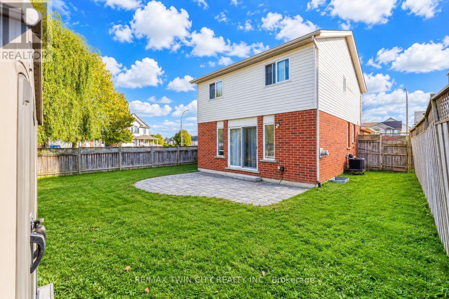 130 Cotton Grass Street, Kitchener, ON photo 35