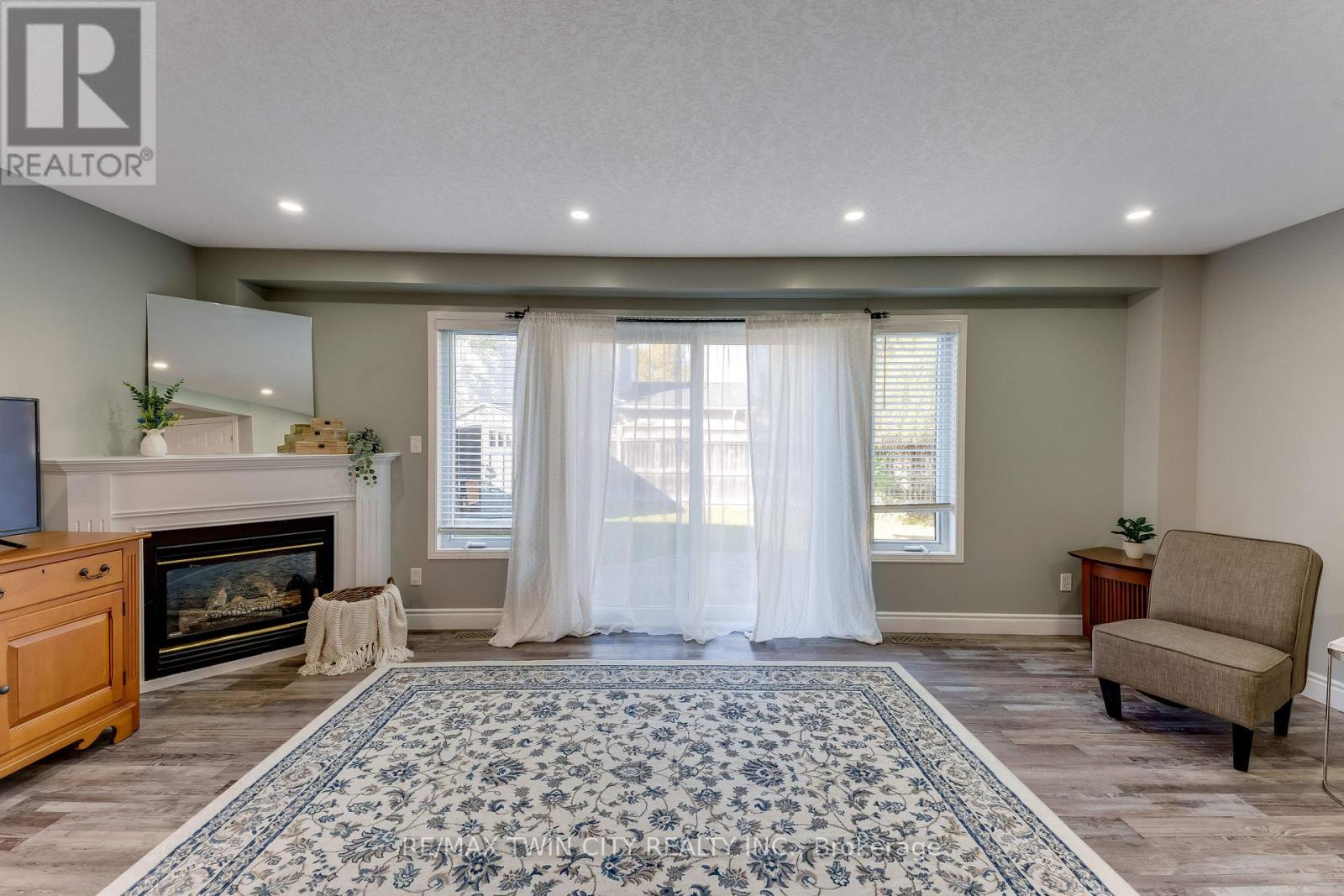 130 Cotton Grass Street, Kitchener, ON photo 6