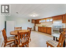21 Janet Street, Port Colborne, ON L3K2E6 Photo 15