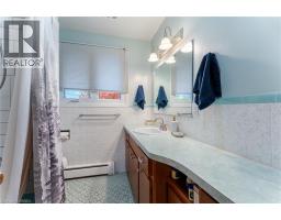 Kitchen - 21 Janet Street, Port Colborne, ON L3K2E6 Photo 11