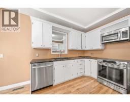 Bedroom - 227 4 Street Sw, Medicine Hat, AB T1A4E4 Photo 6