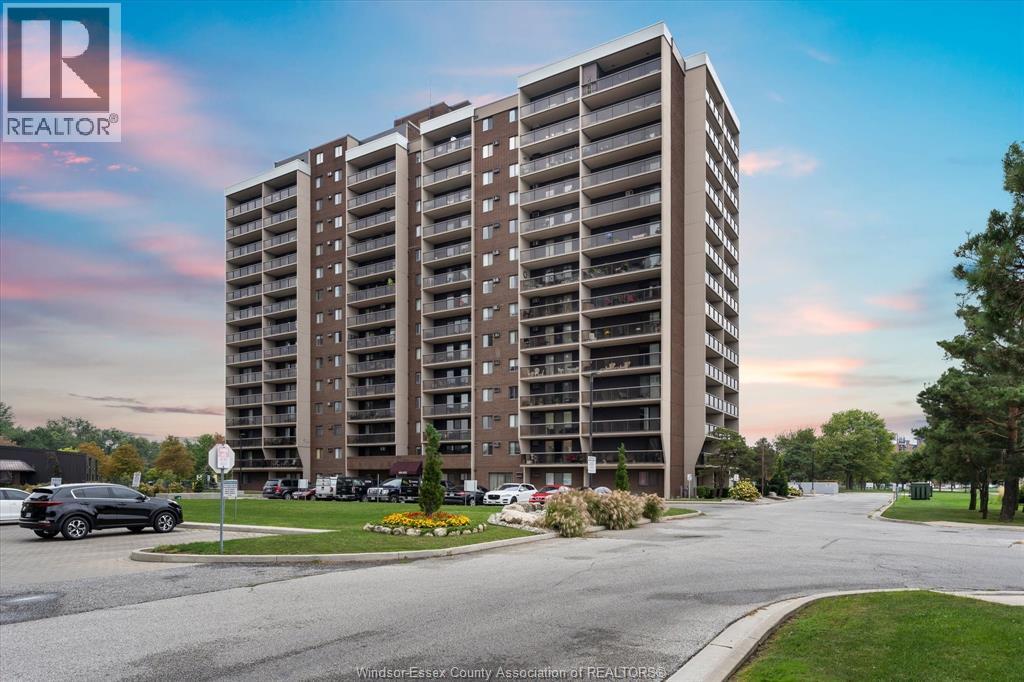 9099 RIVERSIDE DRIVE East Unit# 907W