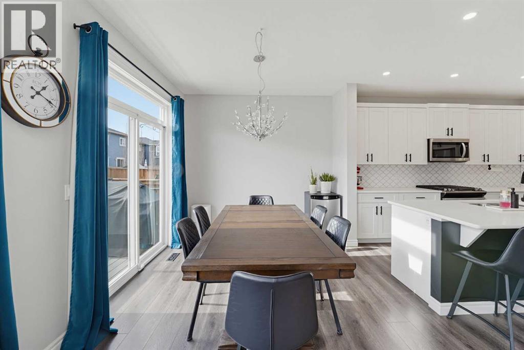 721 Midtown Drive SW, Airdrie — photo 12