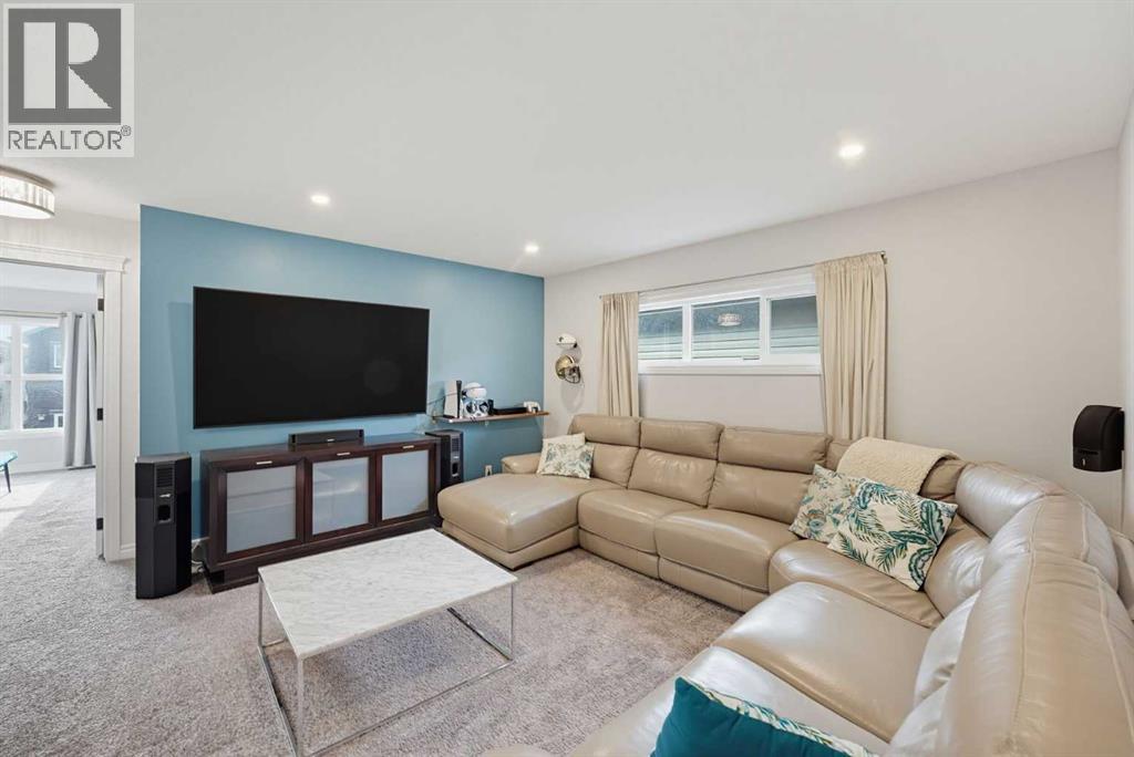 721 Midtown Drive SW, Airdrie — photo 15