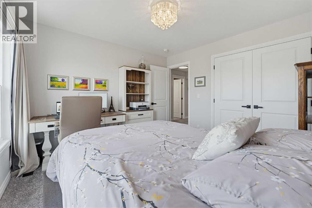 721 Midtown Drive SW, Airdrie — photo 25