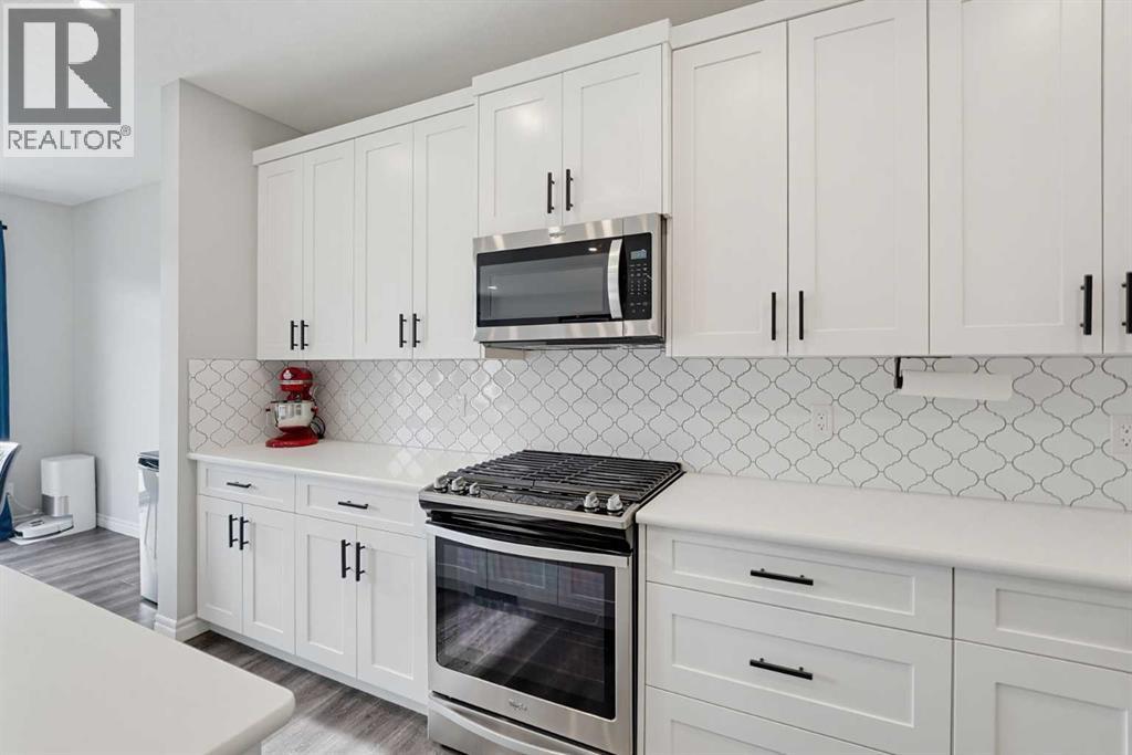 721 Midtown Drive SW, Airdrie — photo 5