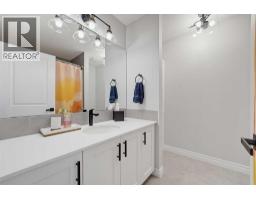 721 Midtown Drive Sw, Airdrie, AB T4B4K5 Photo 23