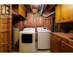 739 23 Street N, Lethbridge, AB T1H3S8 Photo 30