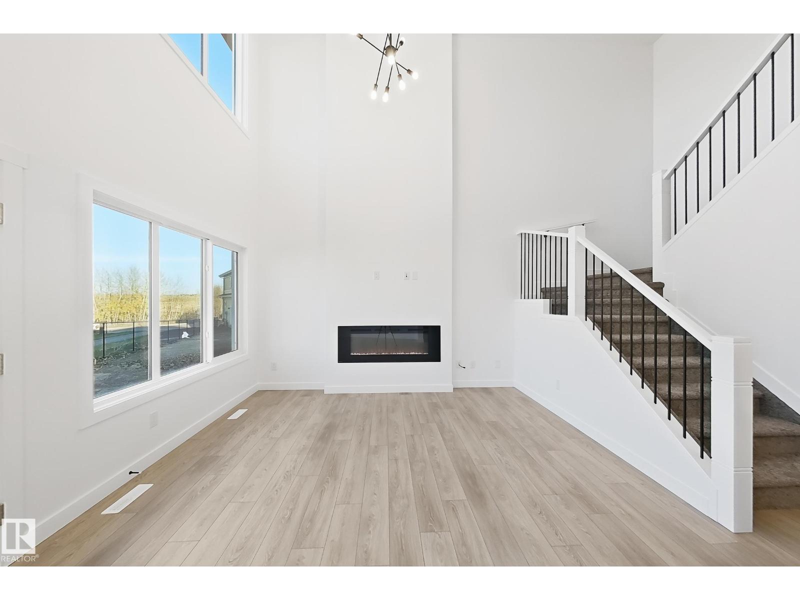 908 17 ave NW, Edmonton — photo 24
