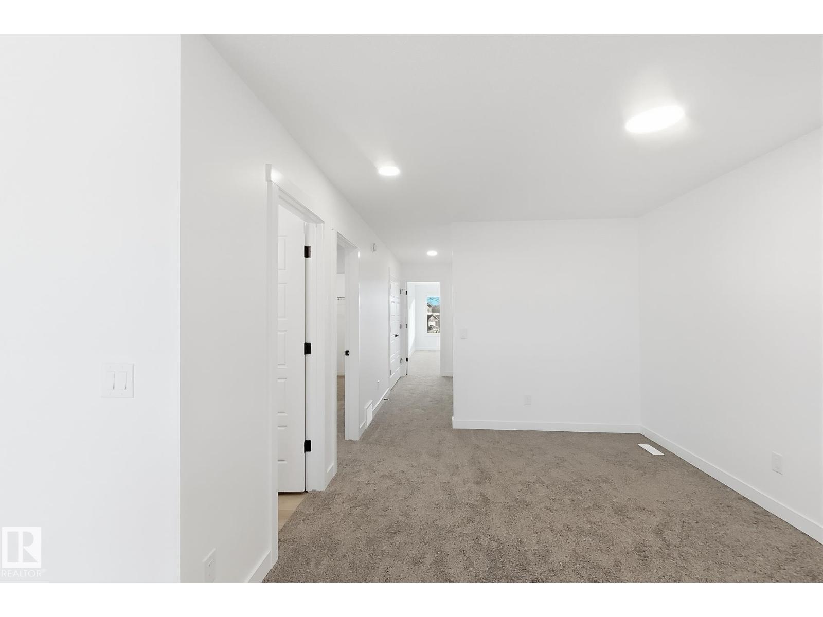 908 17 ave NW, Edmonton — photo 33