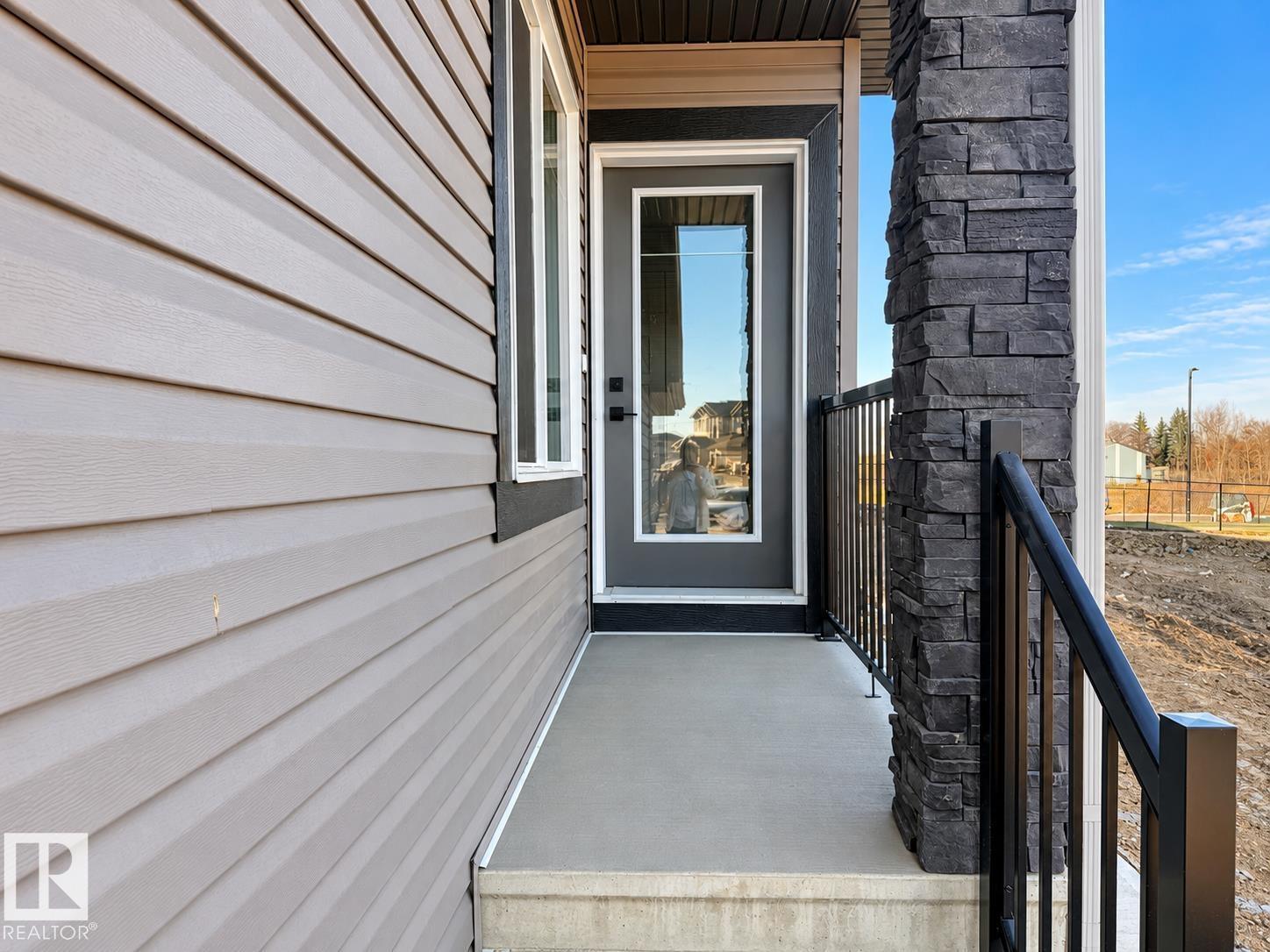 908 17 ave NW, Edmonton — photo 9
