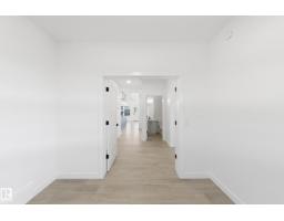 908 17 Ave Nw, Edmonton, AB T6T2X8 Photo 15