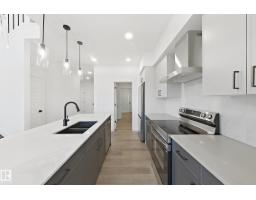 908 17 Ave Nw, Edmonton, AB T6T2X8 Photo 22
