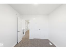 908 17 Ave Nw, Edmonton, AB T6T2X8 Photo 32
