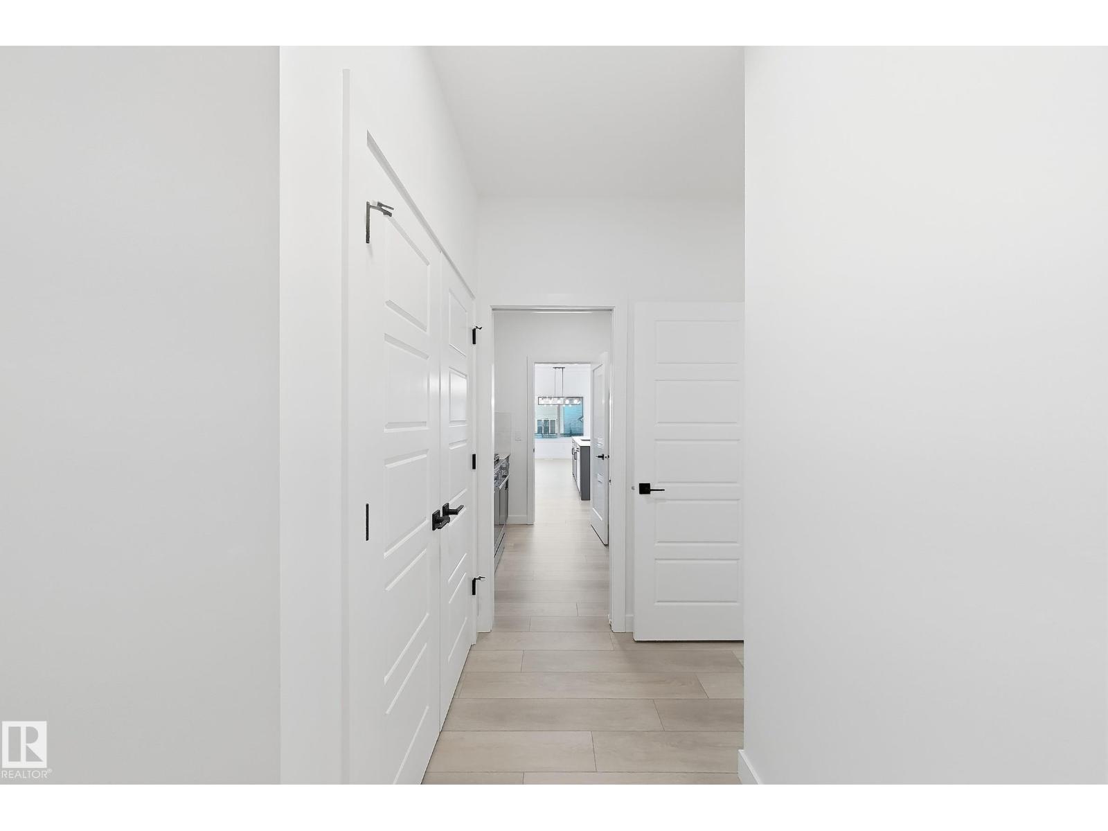 904 17 AVE NW, Edmonton — photo 17