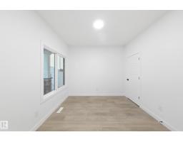 904 17 Ave Nw, Edmonton, AB T6T2X8 Photo 14