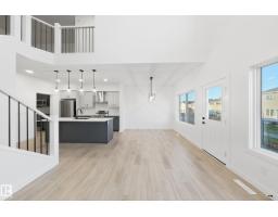 904 17 Ave Nw, Edmonton, AB T6T2X8 Photo 22