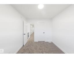 904 17 Ave Nw, Edmonton, AB T6T2X8 Photo 29