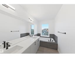 904 17 Ave Nw, Edmonton, AB T6T2X8 Photo 40