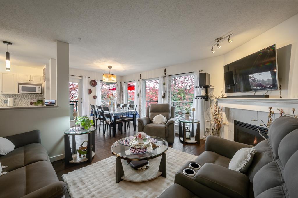 312 33738 KING Road, Abbotsford