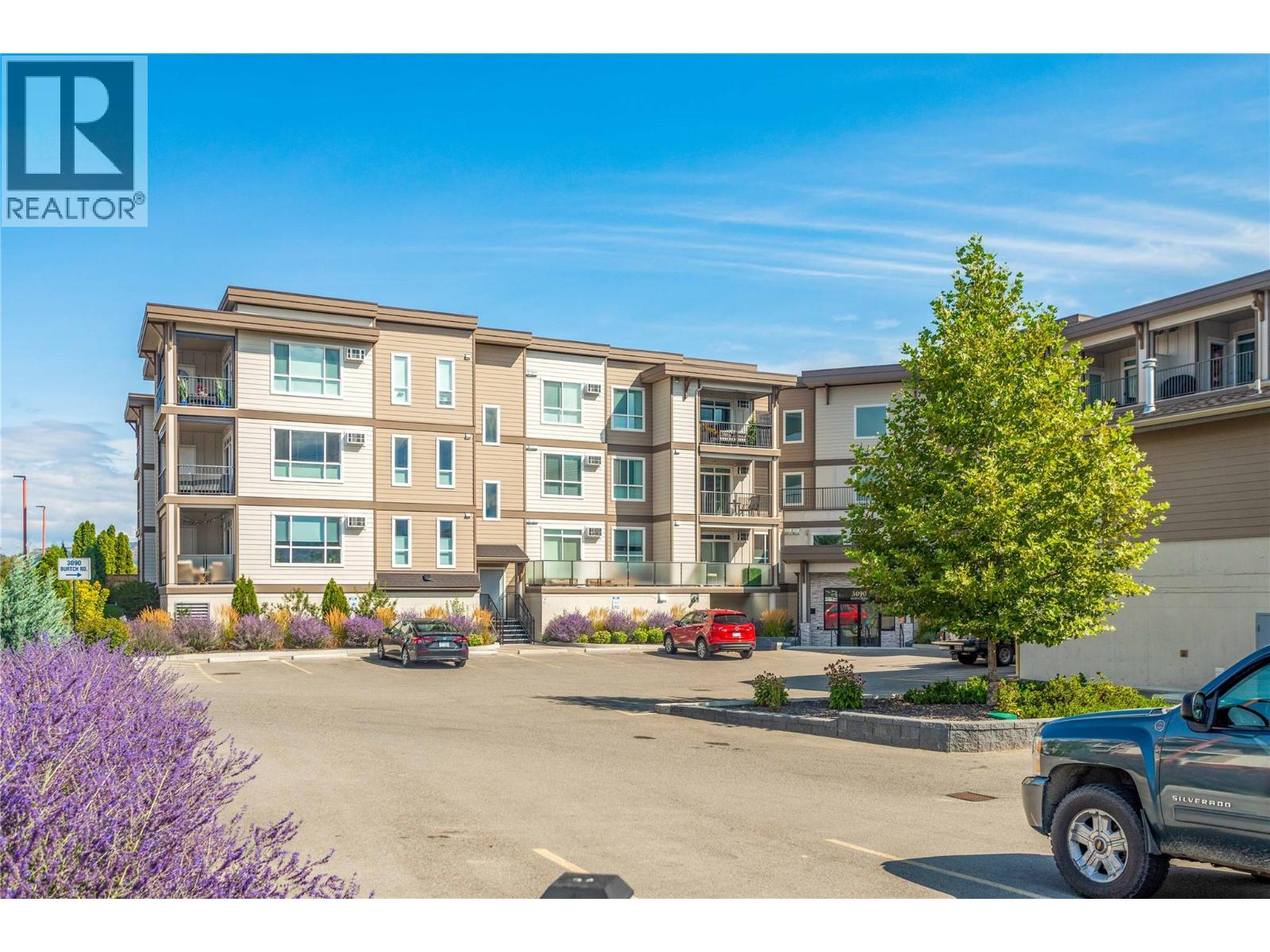204 3090 Burtch Road, Kelowna