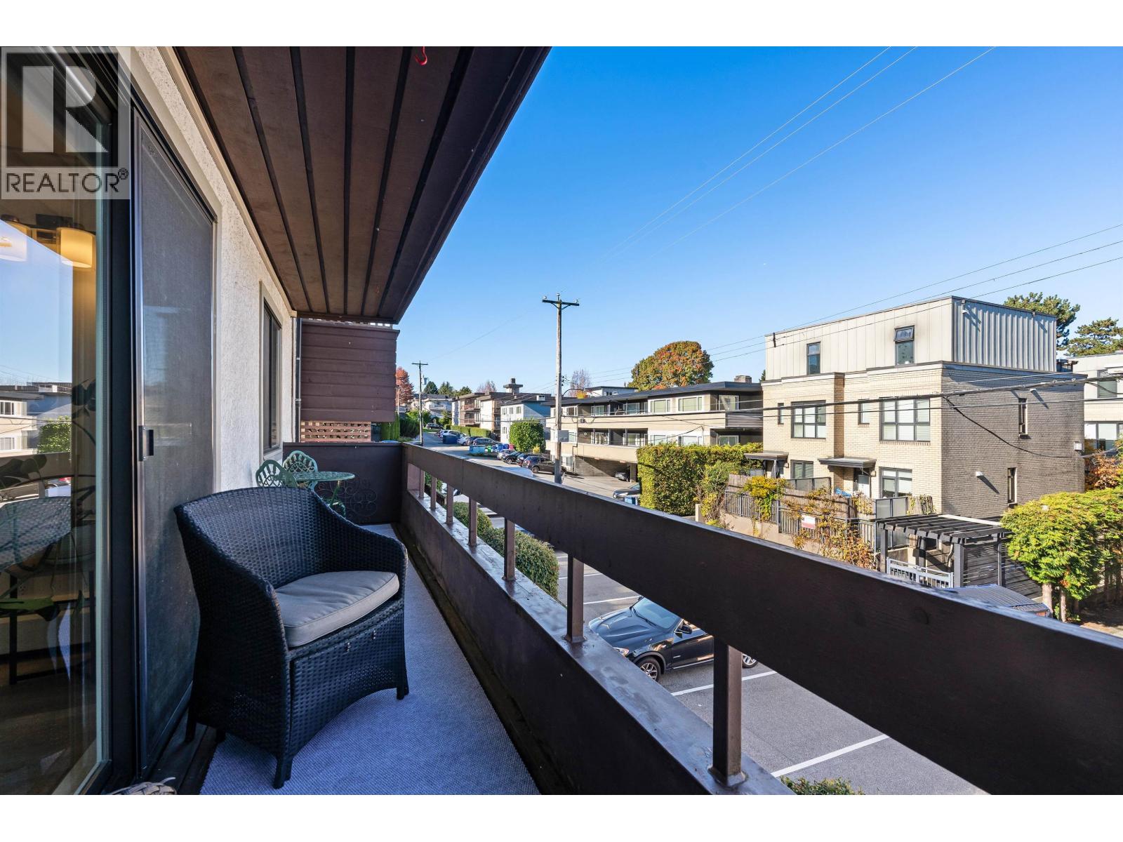 313 2025 W 2nd Avenue, Vancouver — photo 14