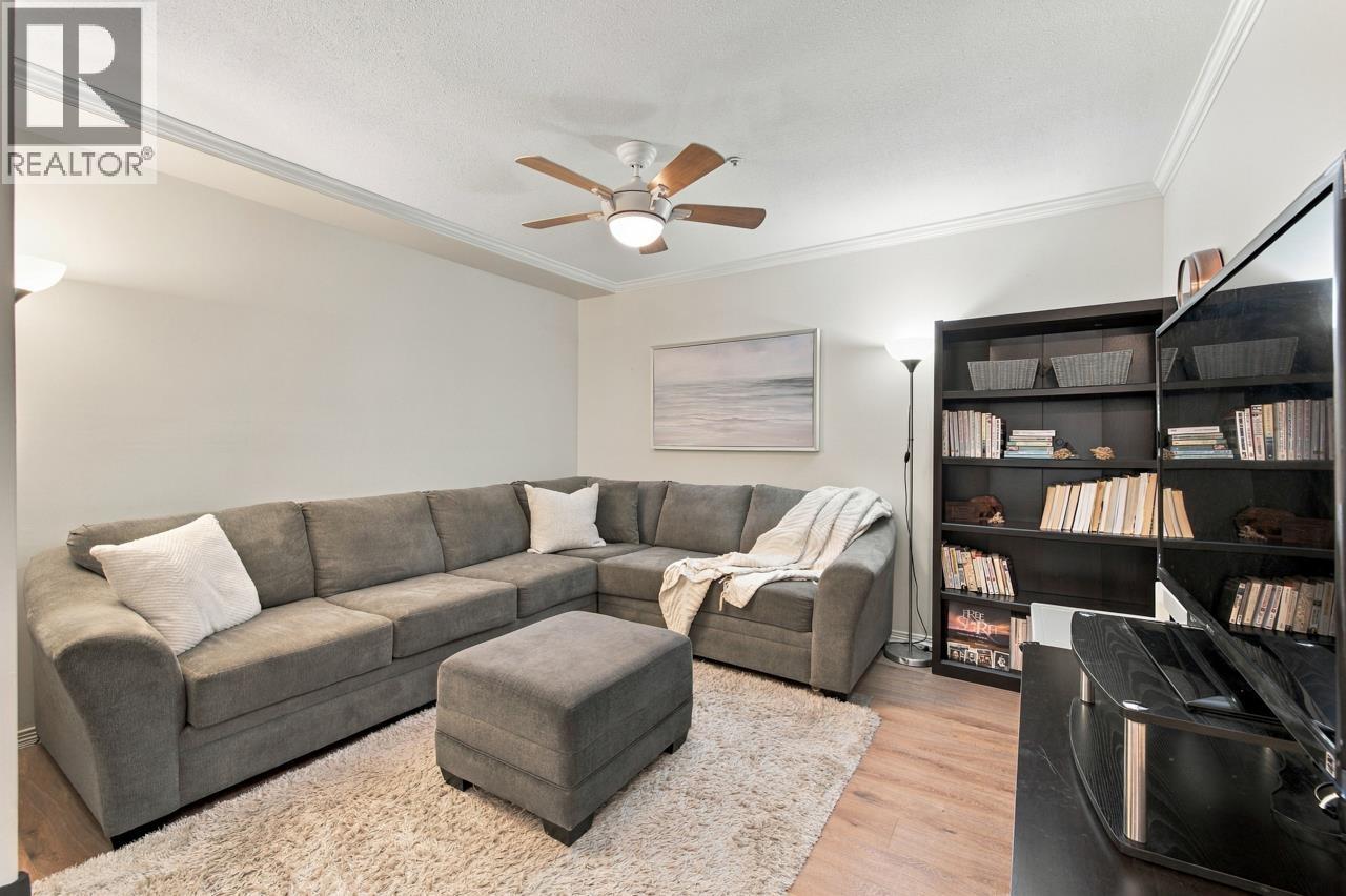 104 1281 Parkgate Avenue, North Vancouver — photo 14